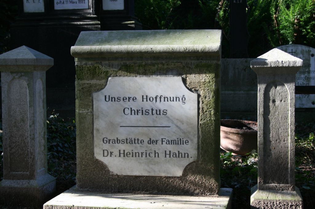 Grabstätte Heinrich Hahns auf dem Ostfriedhof (c) Monika Herkens
