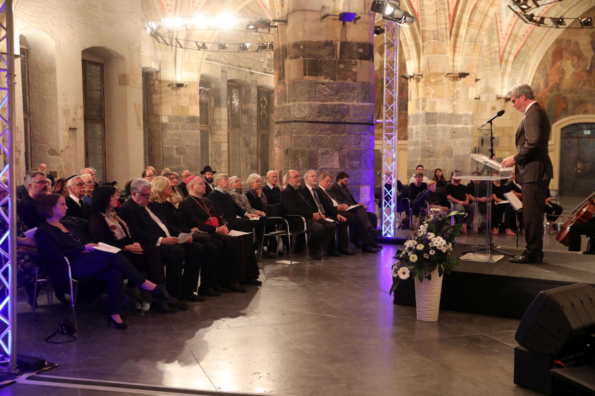 Gedenkstunde zur Reichspogromnacht im Aachener Rathaus