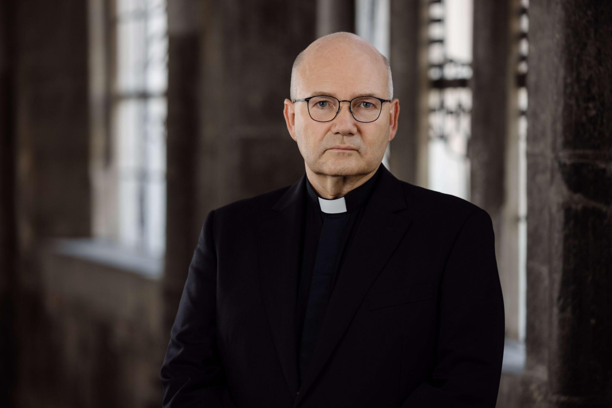 Bekundet seine Anteilnahme mit den Menschen in Kolumbien: Bischof Helmut Dieser.