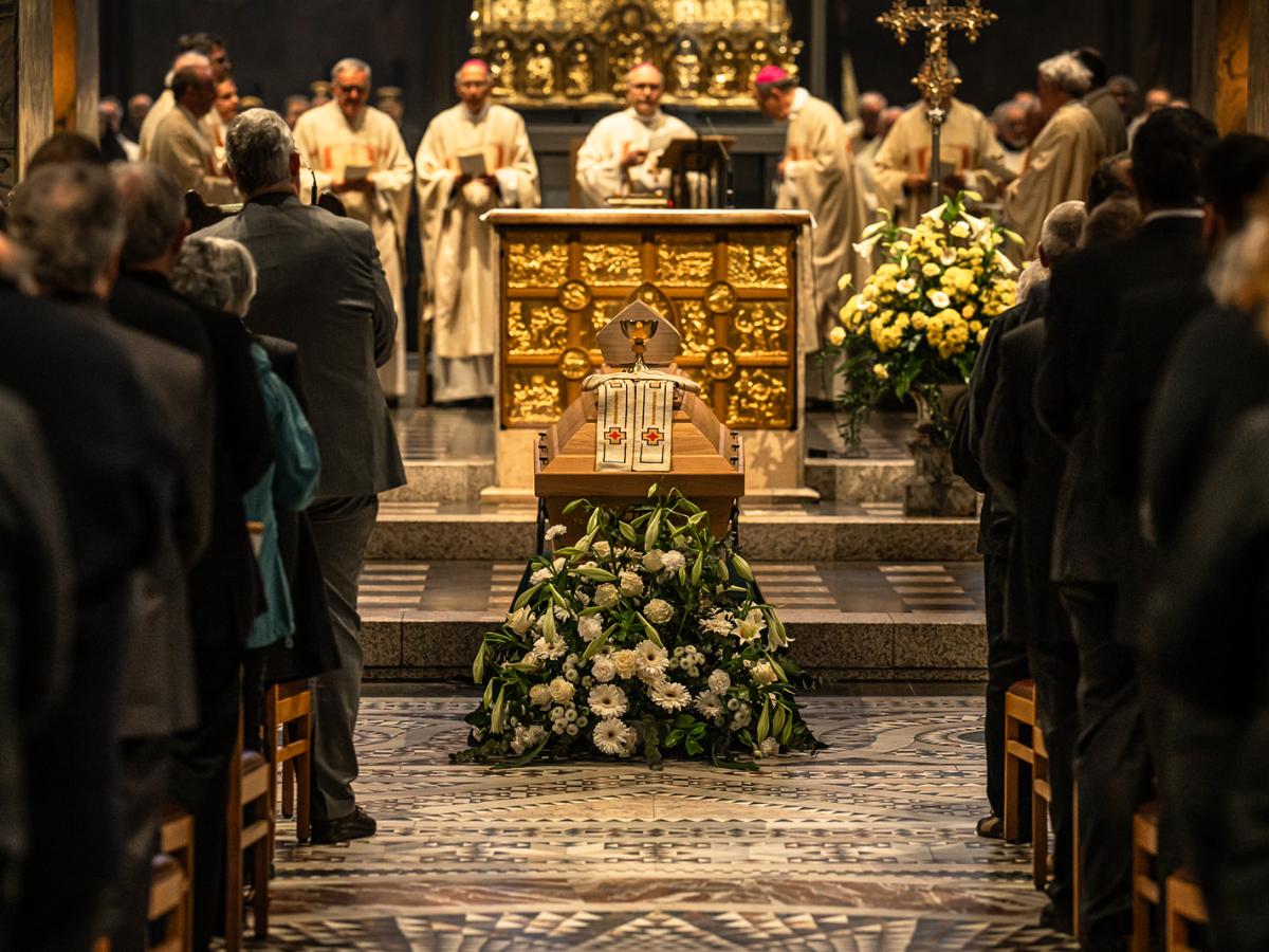 Requiem für Weihbischof em. Karl Reger