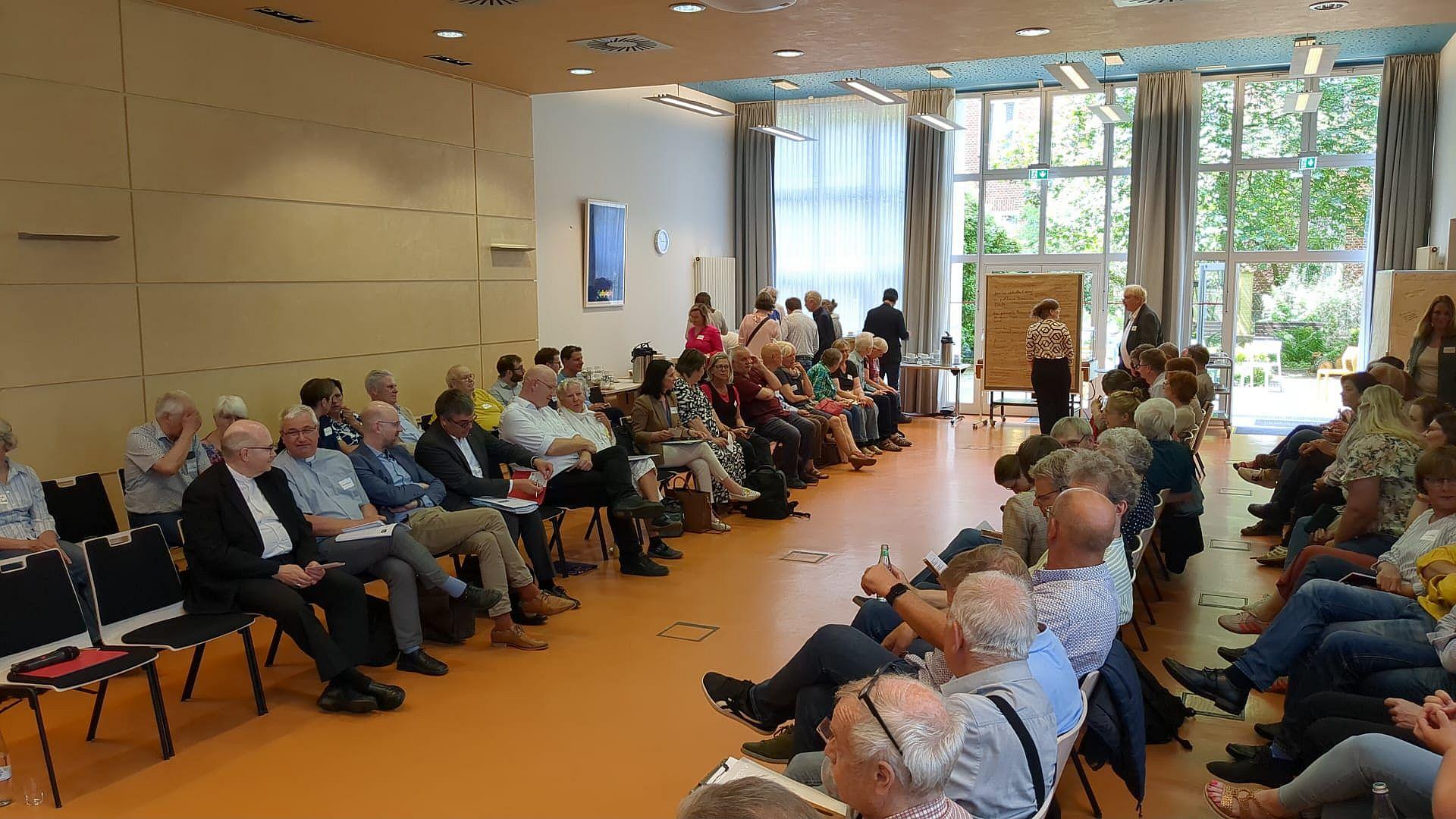 Das dritte Werkstattgespräch zur Diakonischen Verantwortung in der Akademie des Bistums Aachen