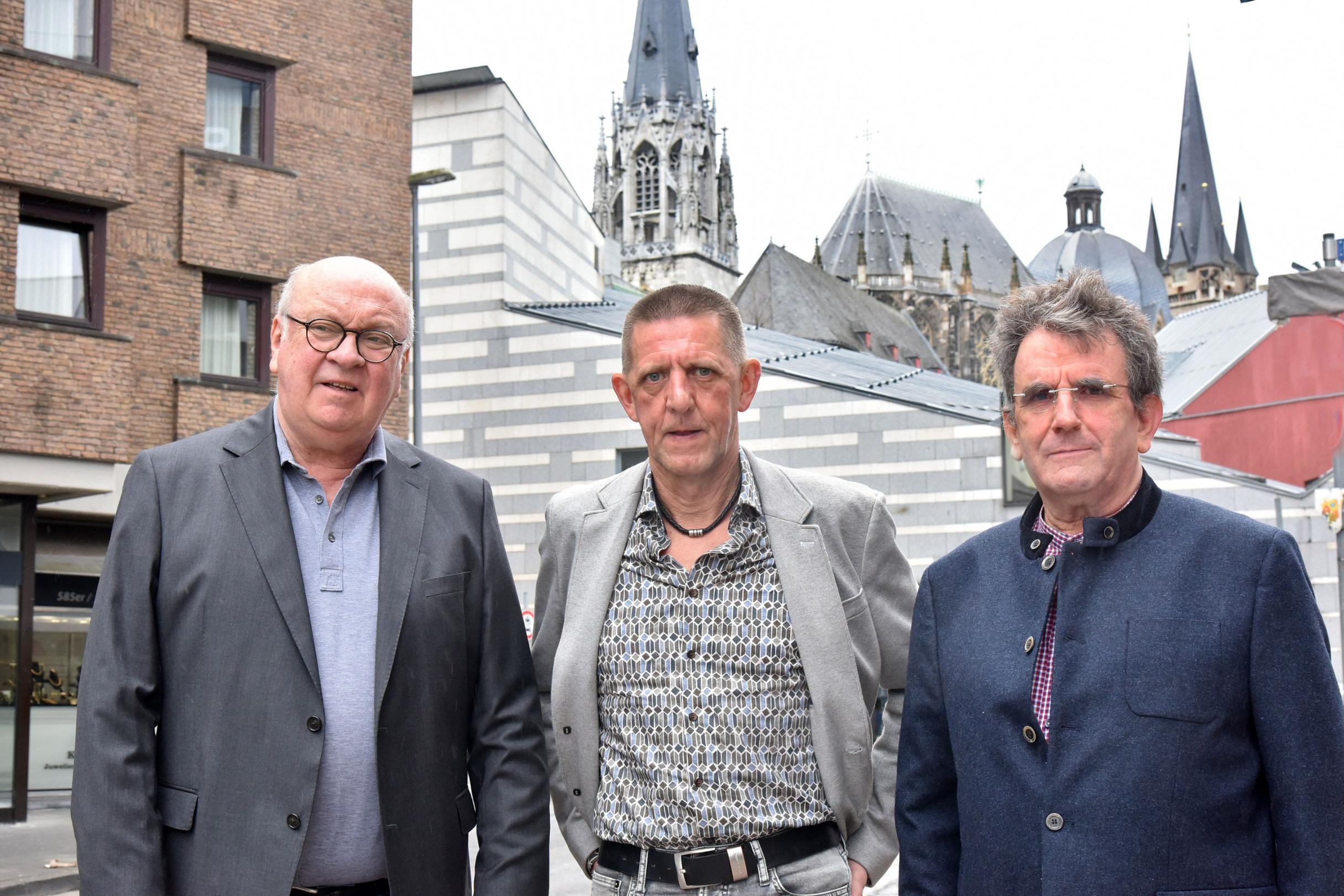 Manfred Schmitz, Thomas F und Paul Leidner (von links) sind Teil des Betroffenenrats im Bistum Aachen und setzen sich für die Belange von Opfern sexualisierter Gewalt ein.