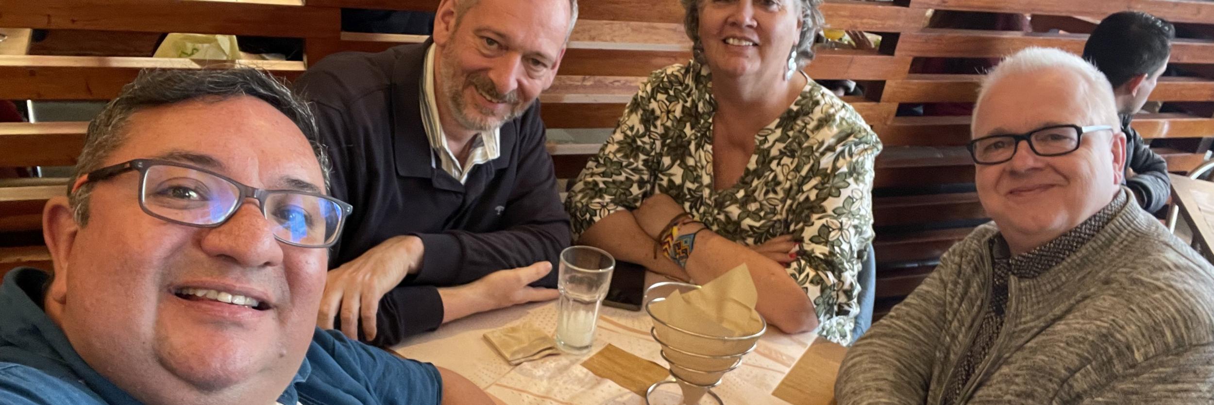 Treffen mit Leonardo Díaz von Casitas Bíblicas