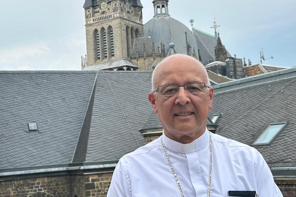 Monseñor Gabriel Ángel Villa Vahos