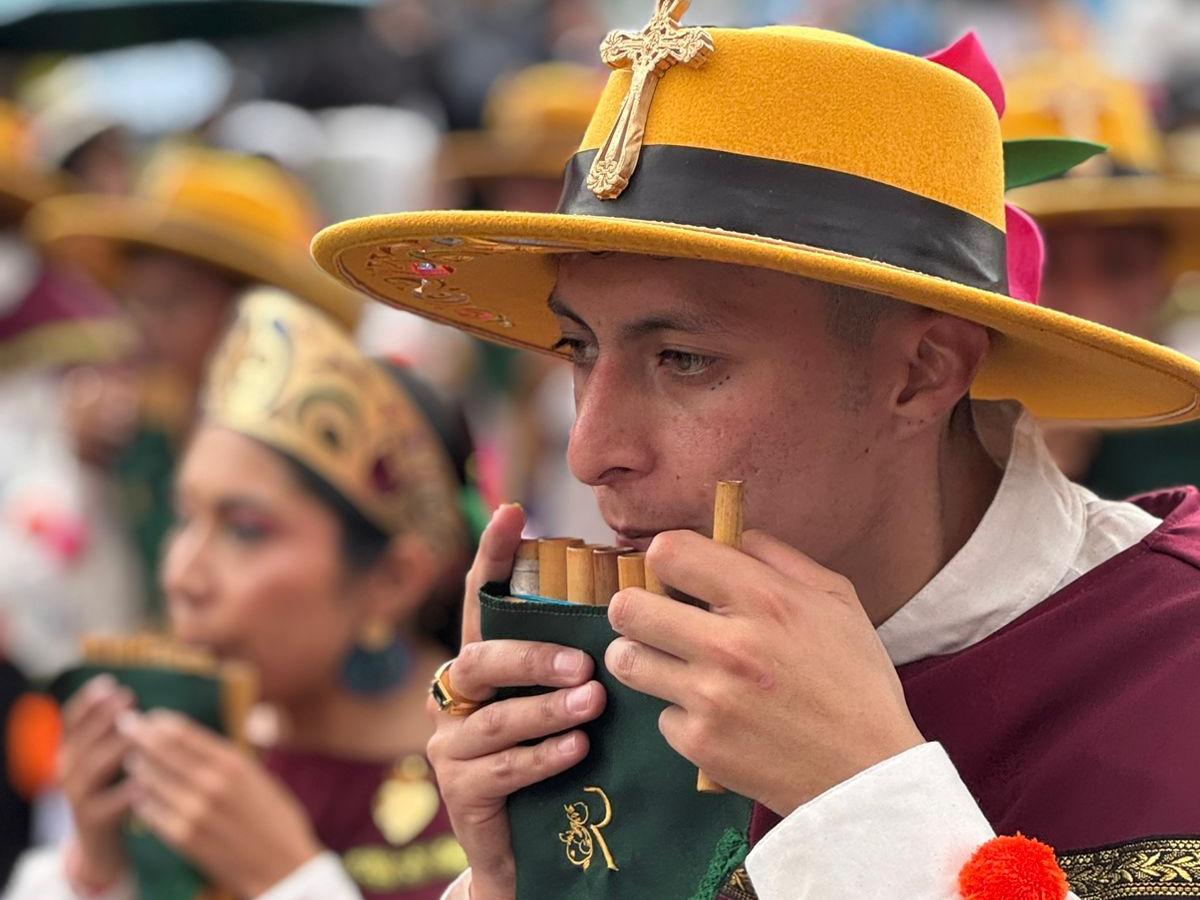 Musikant beim Umzug in Pasto.