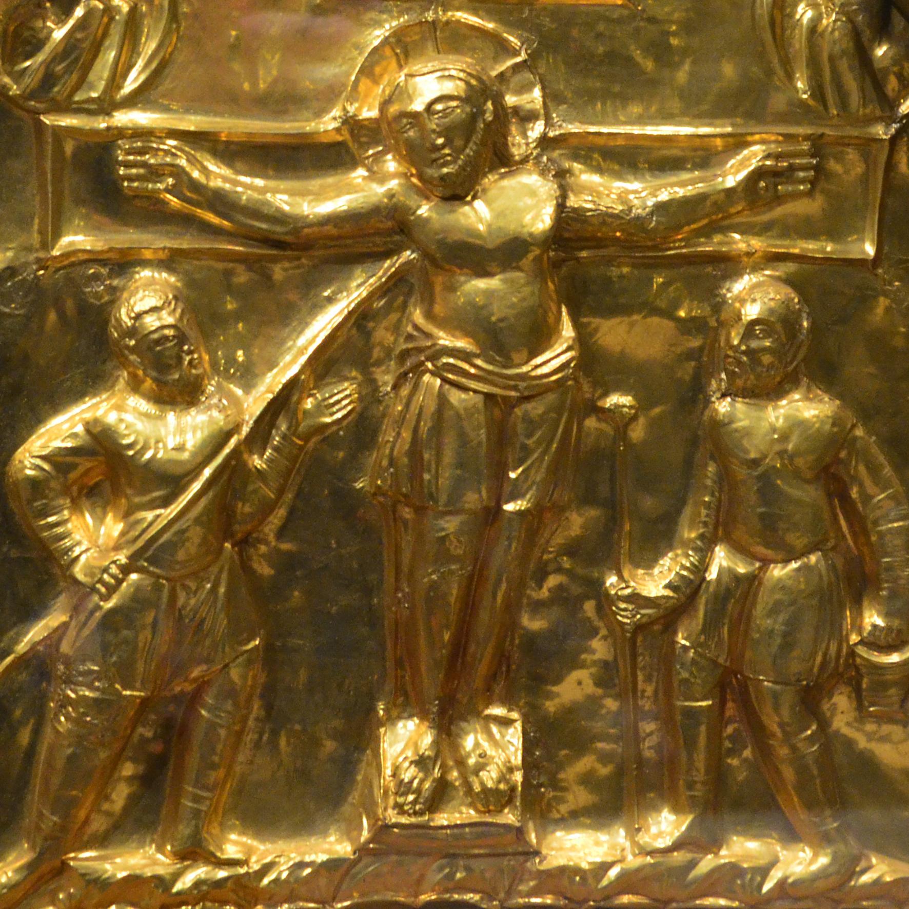 Kreuzigung, Detail aus der Pala d'oro im Aachener Dom (c) Domkapitel Aachen/Andreas Steindl