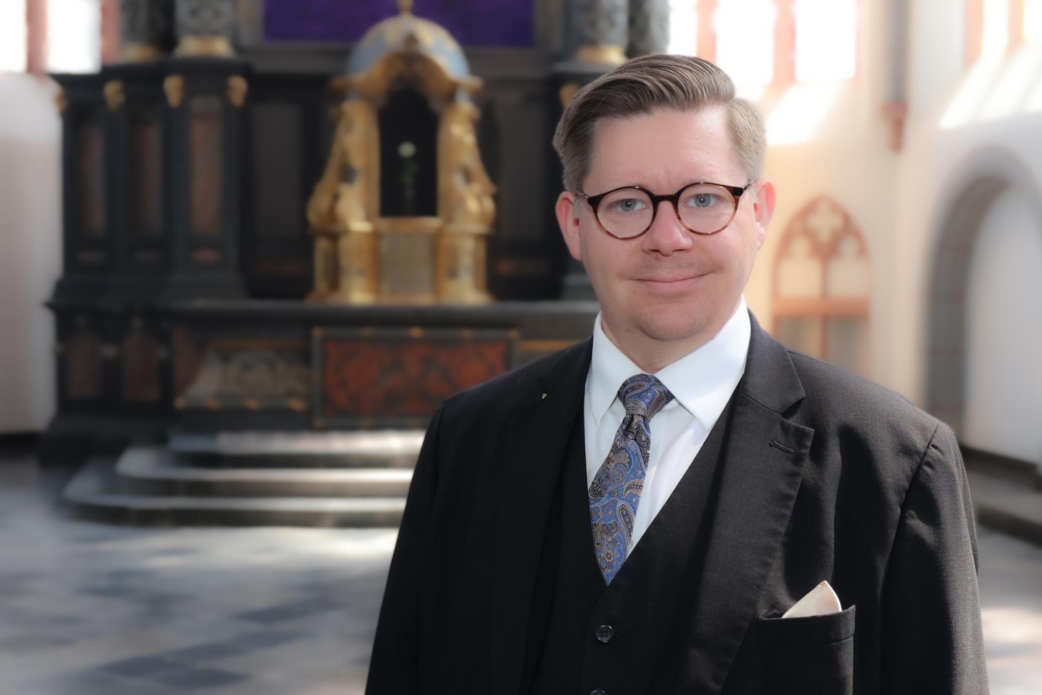 Diakon Tim Wüllenweber