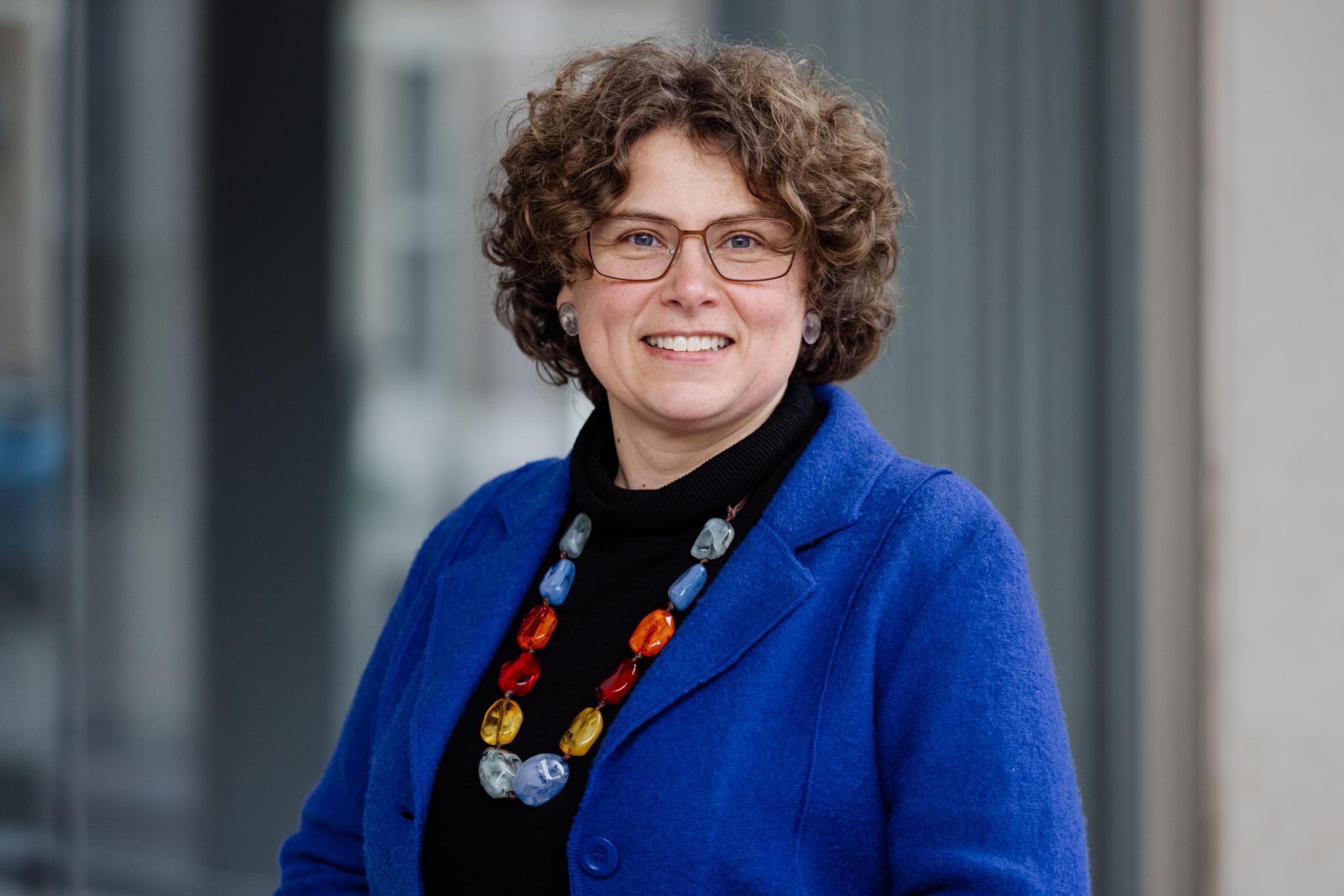 Dr. Katrin Gallegos Sánchez
