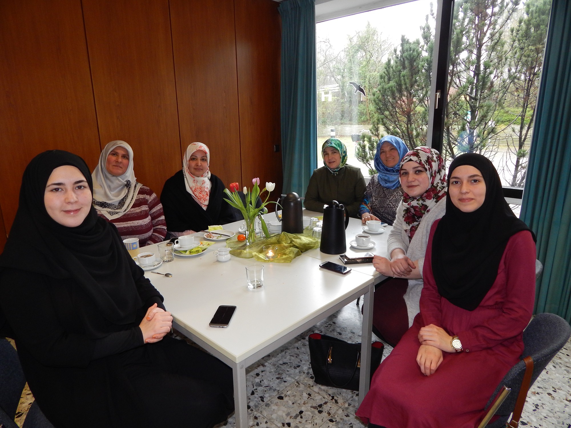 Interreligiöses Frauenfrühstück