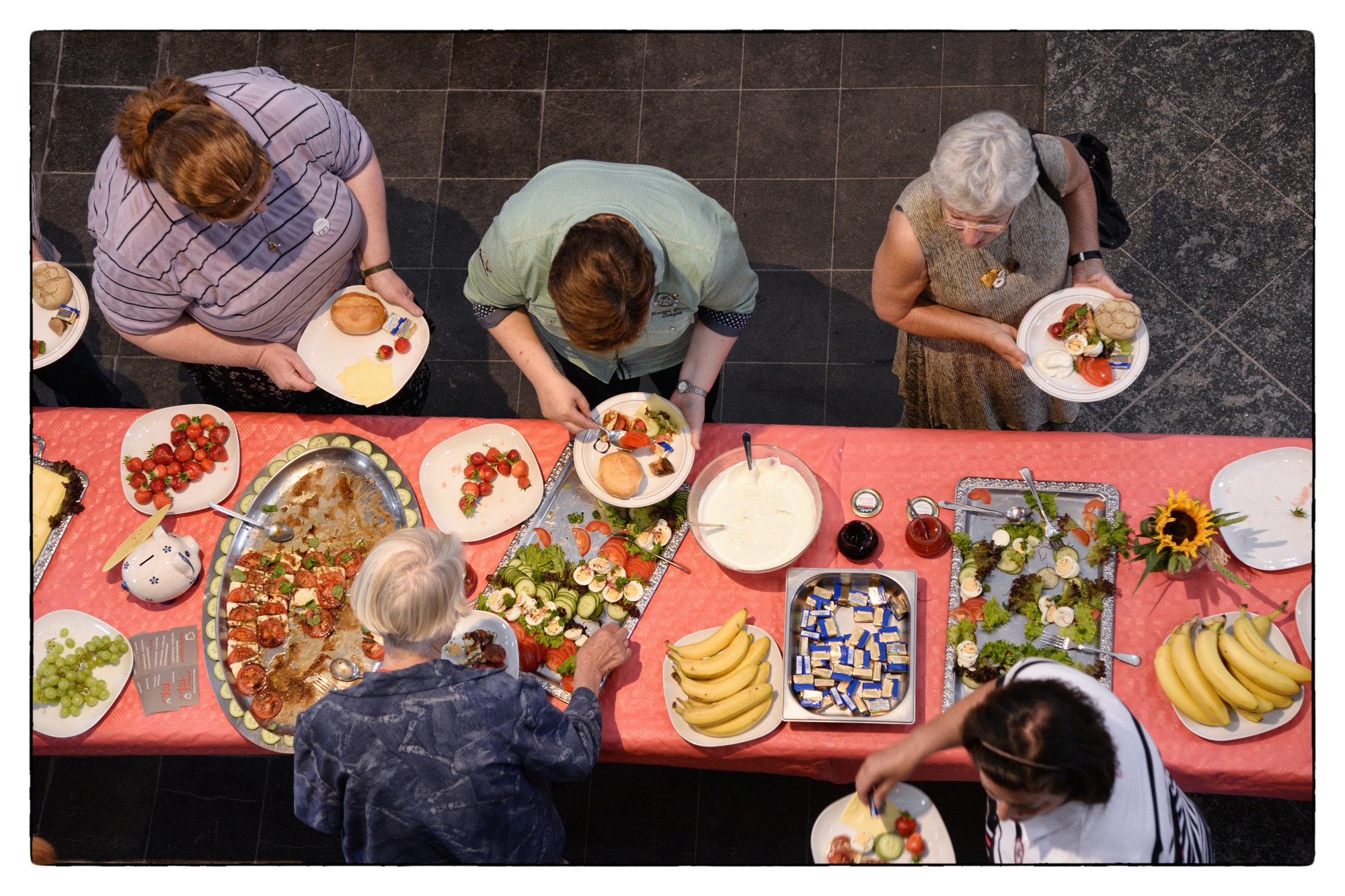 Interreligiöses Frauenfrühstück bei der Heiligtumsfahrt 2014