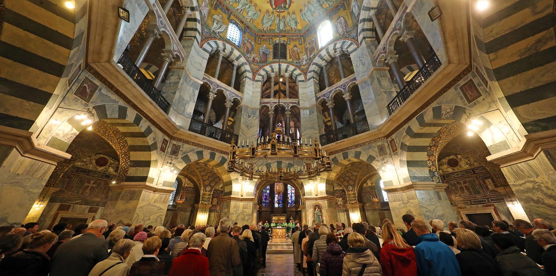 Dom Gottesdienst
