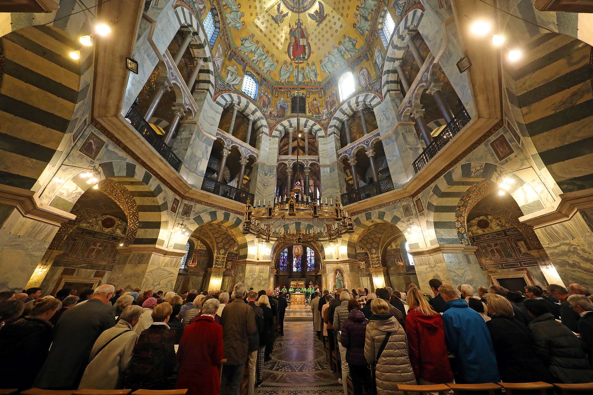 Dom Gottesdienst