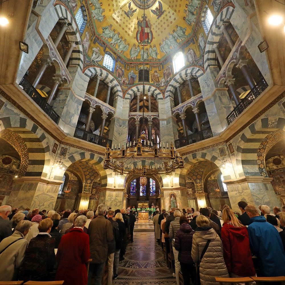 Dom Gottesdienst
