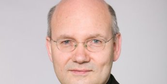 Bischof Dr. Helmut Dieser