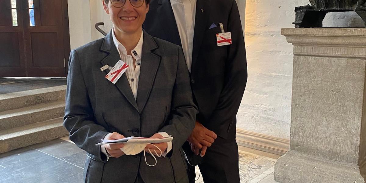 Beate Gilles, Thies Gundlach