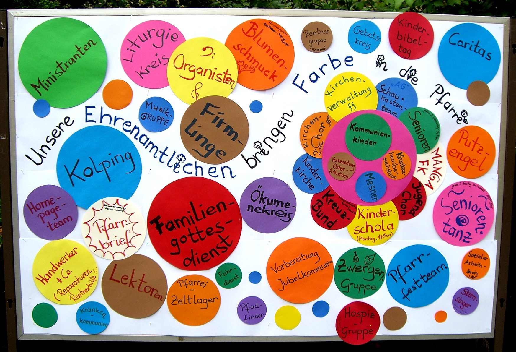 13934_unsere_ehrenamtlichen_bringen_farbe_in_die_pfarrei_by_doris_michael_will_pfarrbriefservice