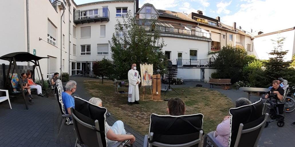 Bild Draußengottesdienst Wohnverbund Erkelenz