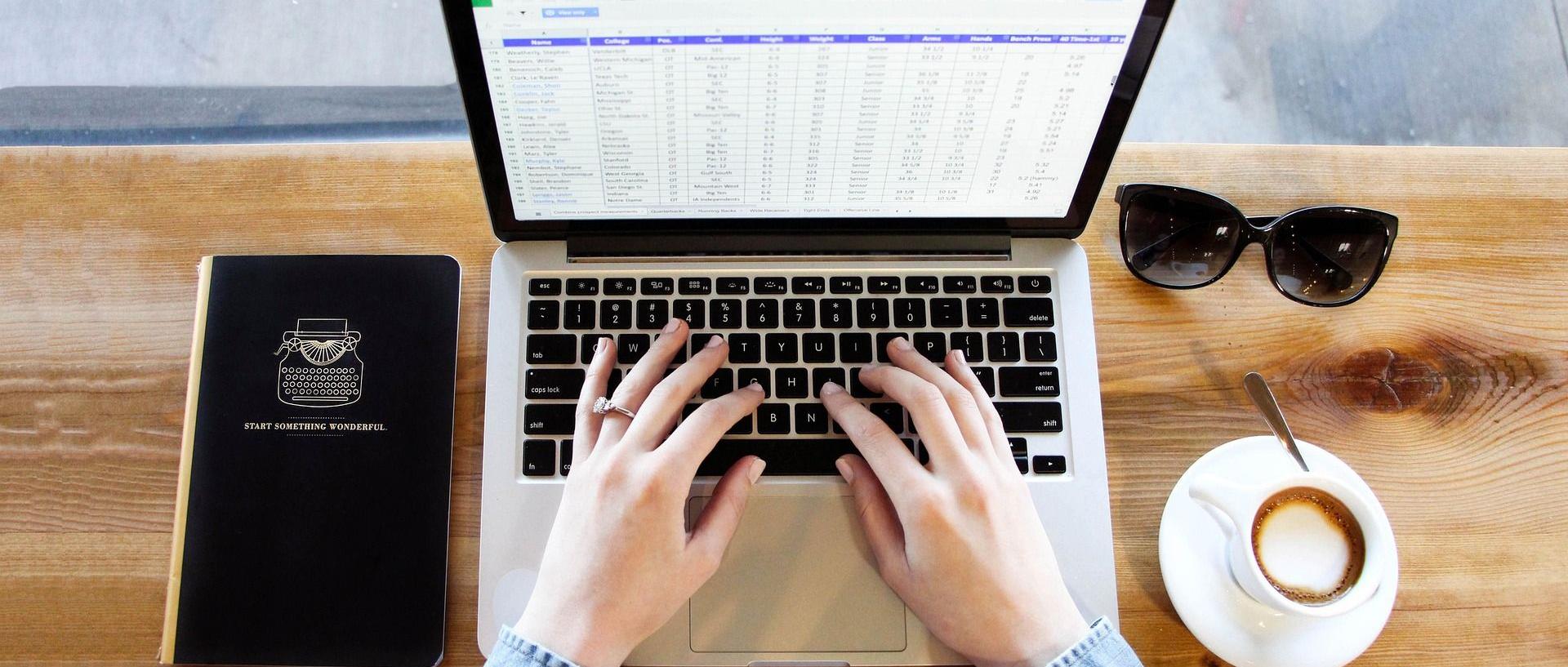 notebook Arbeit @Pexels auf pixabay