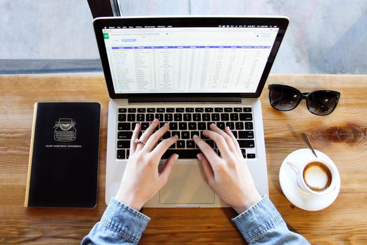 notebook Arbeit @Pexels auf pixabay
