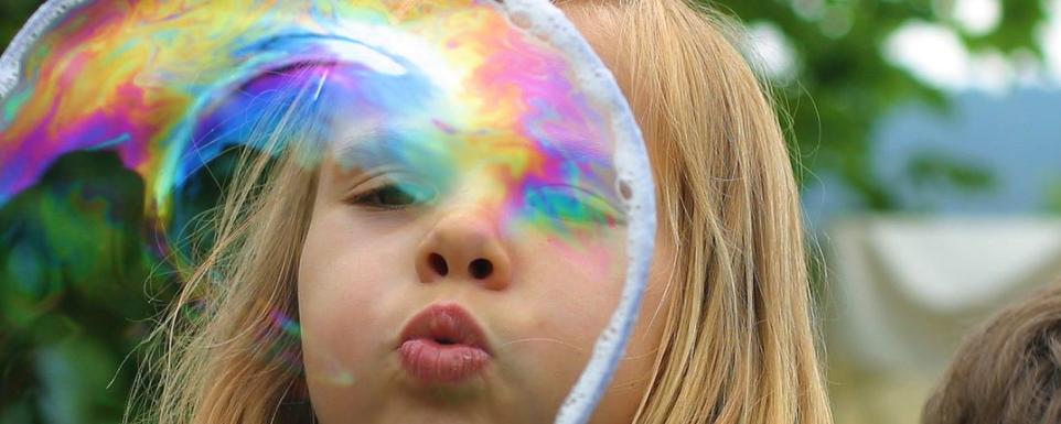 TAGESEINRICHTUNGEN FÜR KINDER