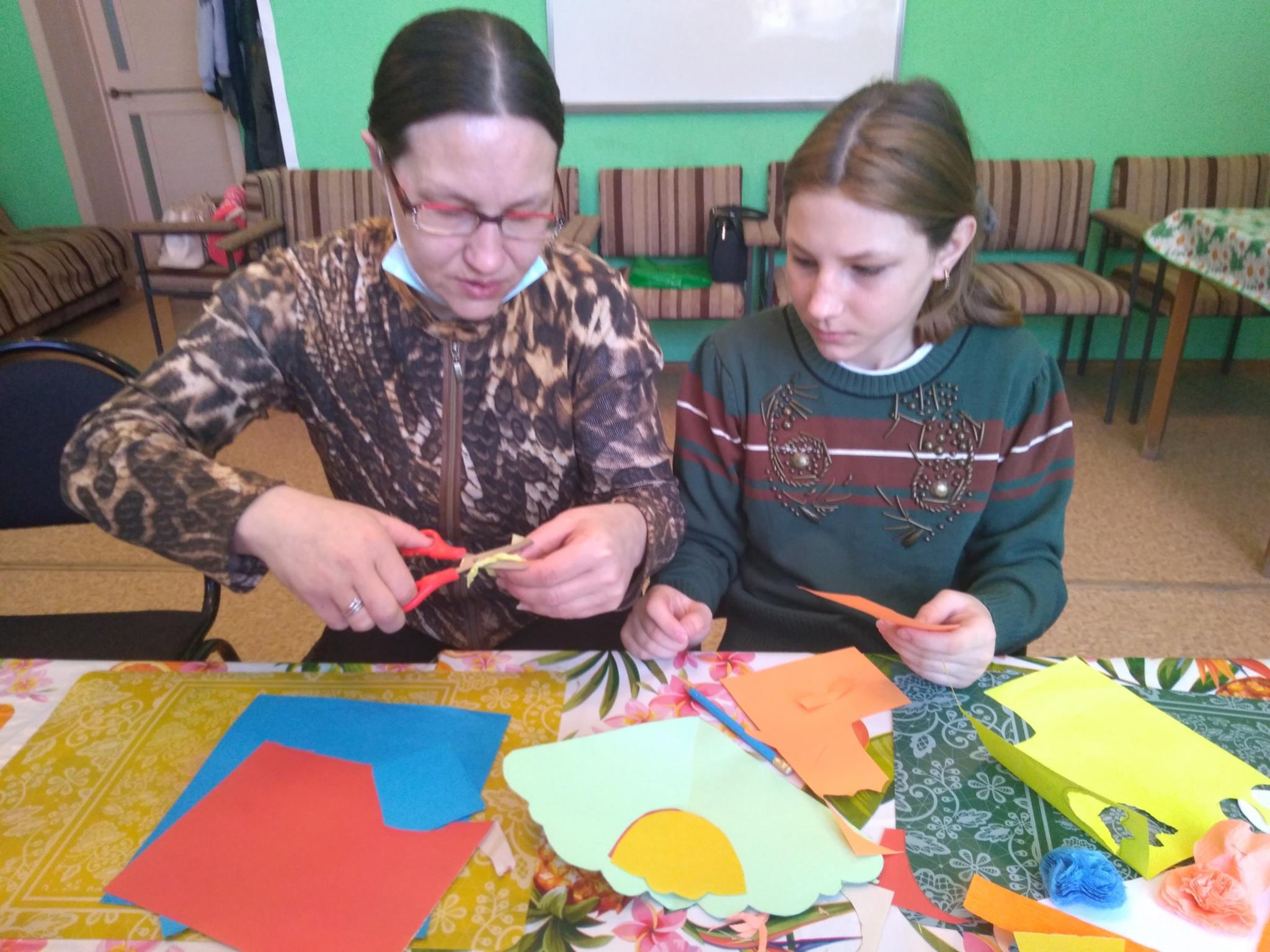 Kreatives Arbeiten im Familienzentrum