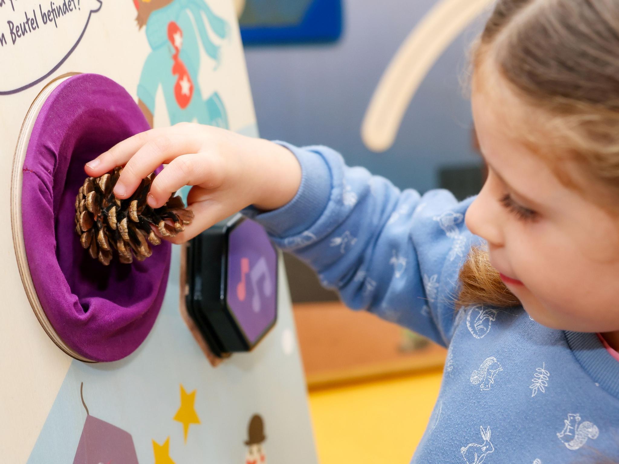 Die Ausstellung Komm mit durch's Kirchenjahr ist mobil