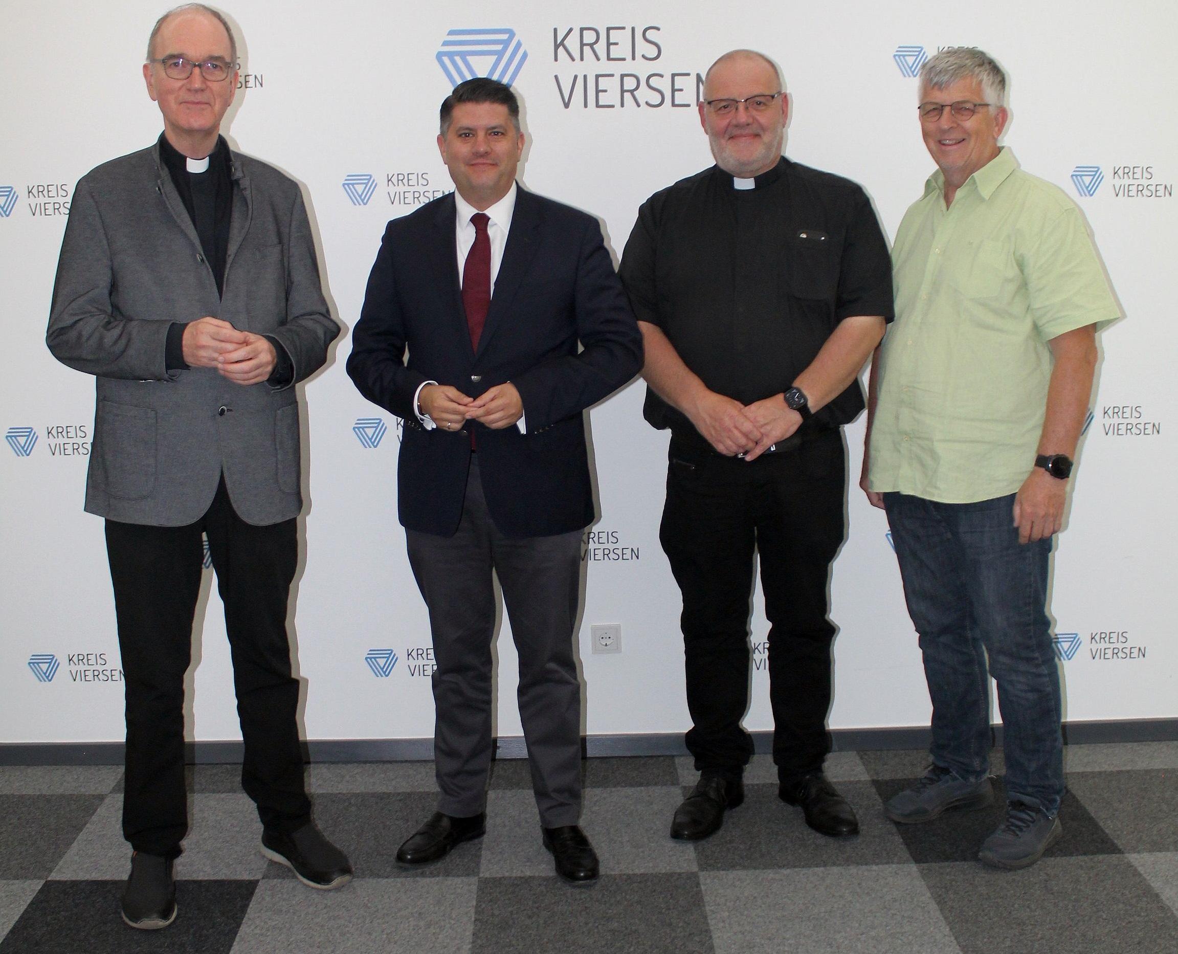 Besuch Weihbischof Borsch bei Landrat Gielen