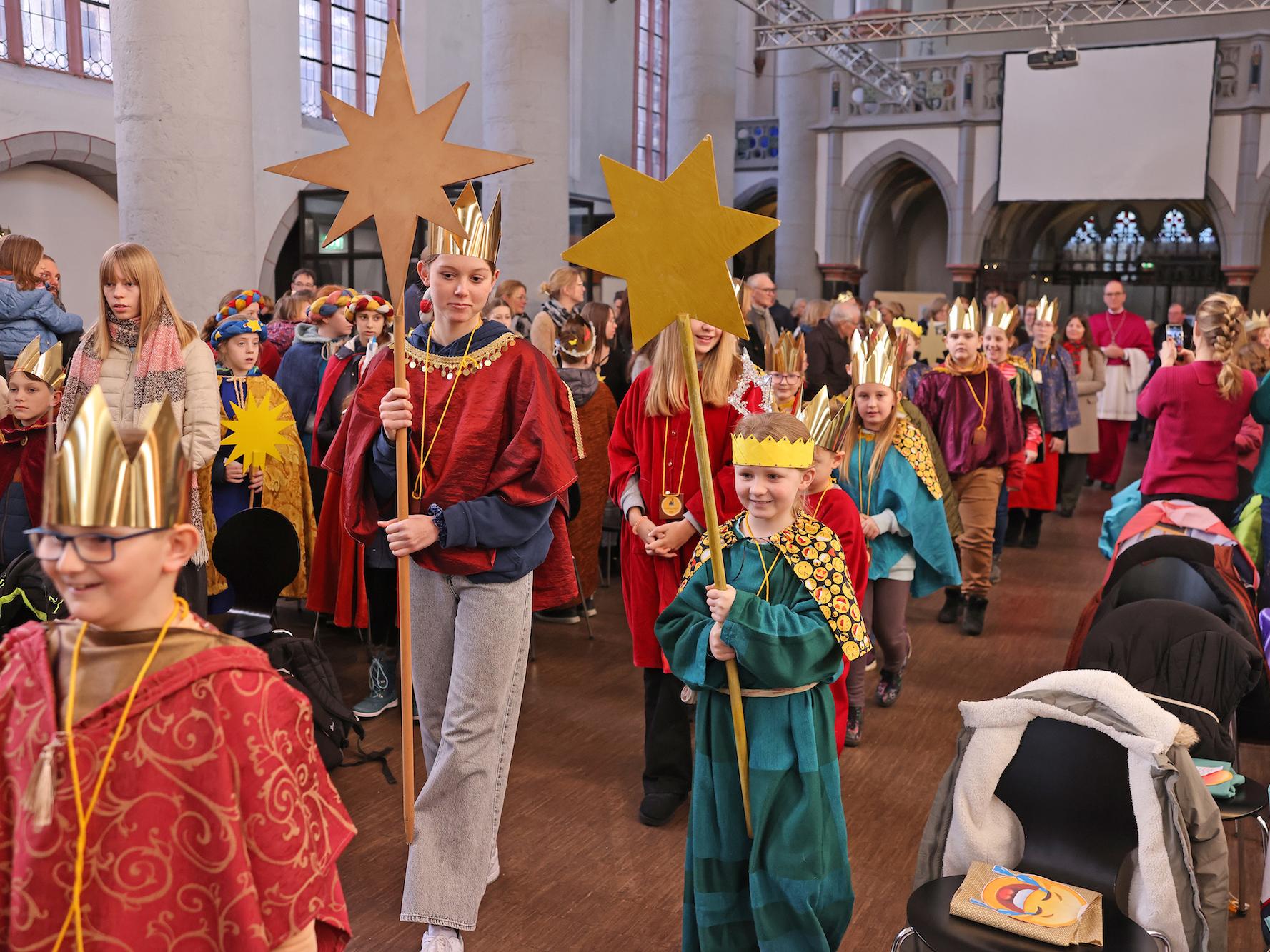 Kleine Könige bringen den Segen (c) Foto: Bistum Aachen / Andreas Steindl