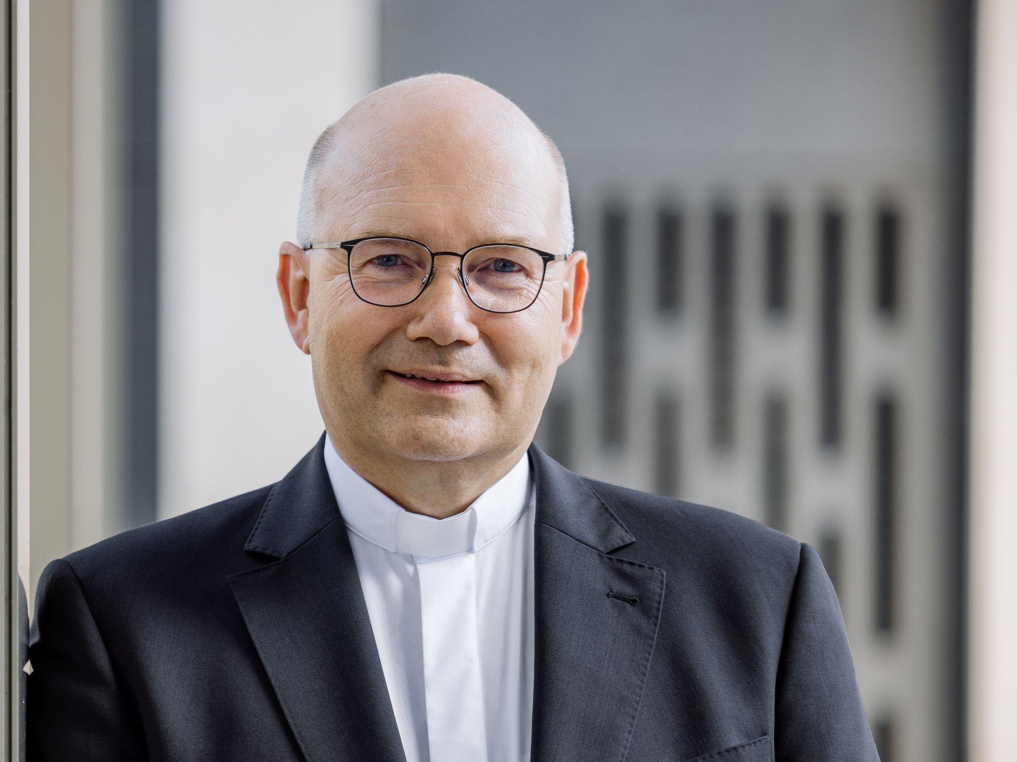 Bischof Dr. Helmut Dieser lädt zu zwei Pilgertagen in Steinfeld und Mönchengladbach ein