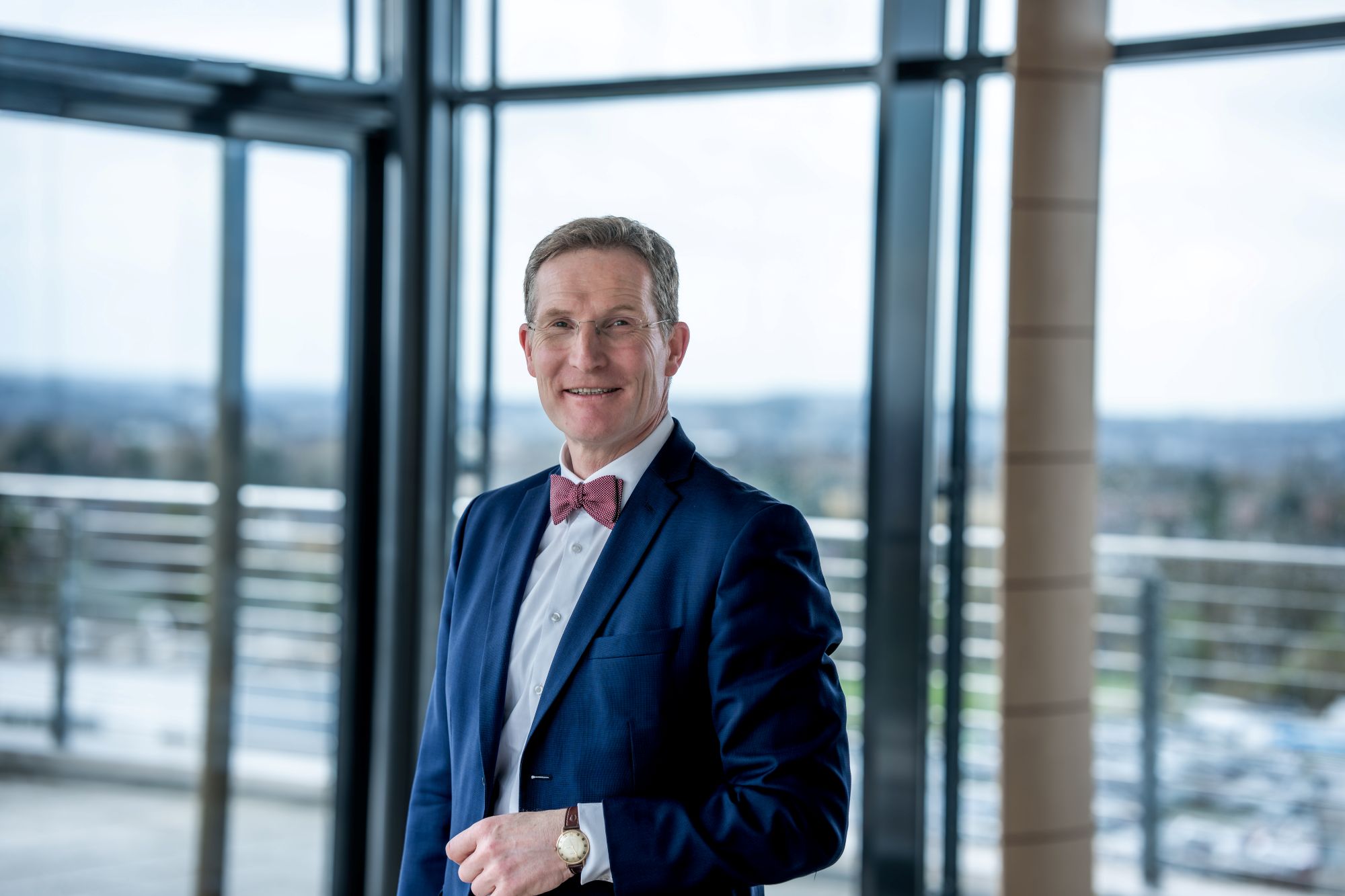 „Jede Glaubensrichtung hat ihre Berechtigung, sofern sie friedvoll und gemäß Grundgesetz agiert“, sagt Michael F. Bayer.