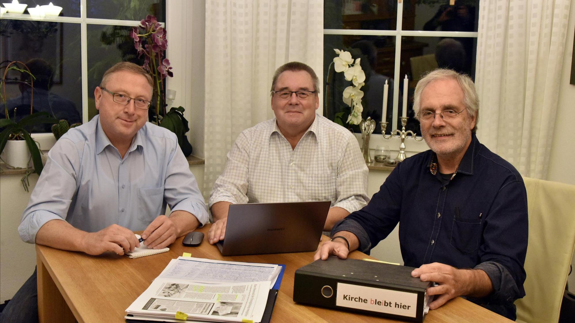 Haben das Netzwerk „Kirche bleibt hier“ im Jahr 2019 gegründet (v. l.): Heinz-Günter Jünger, Dieter Verheyen und Herbert Schaber.