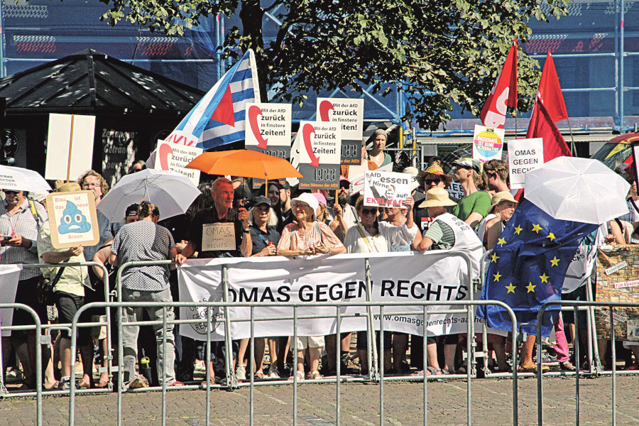 Omas gegen rechts Aachen