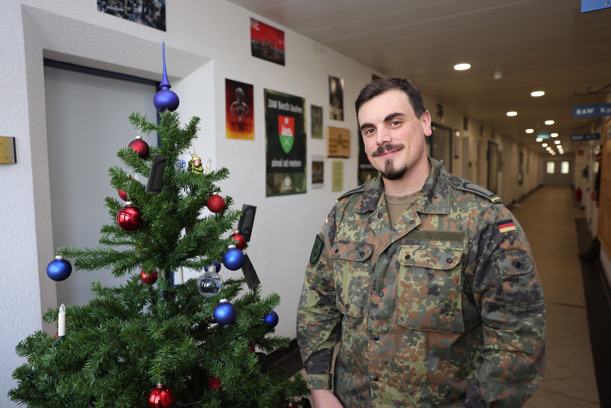 Dieses Jahr feiert Daniel S. Weihnachten zu Hause im Kreis der Familie. Anfang kommenden Jahres tritt er seinen Dienst in Jordanien an. Es ist sein zweiter Einsatz.