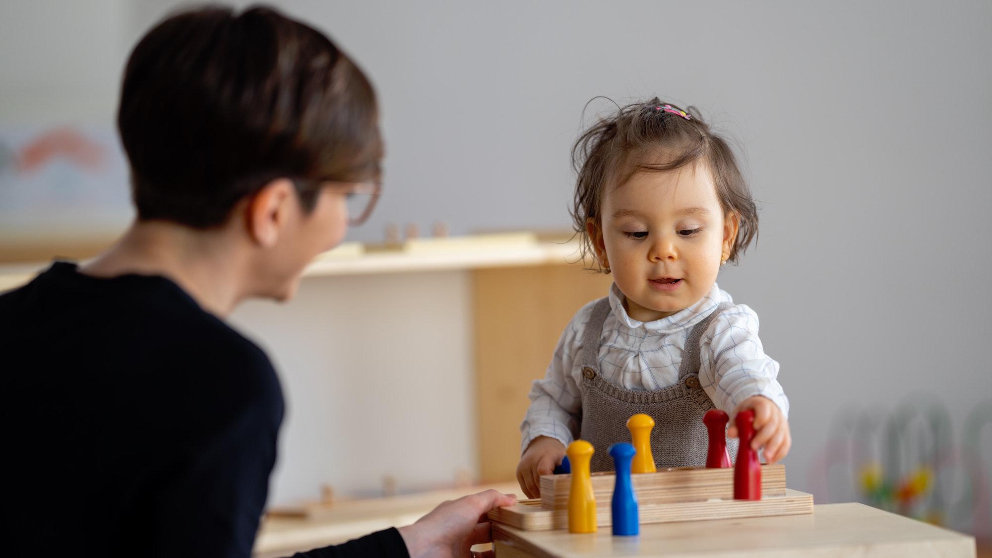 Ab dem Kindergartenjahr 2023/24 sollen  die spanischen Erzieherinnen und Erzieher nach erfolgreicher Eingewöhnung eingesetzt werden.