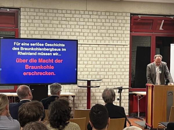 Um die Zukunft des Rheinischen Braunkohlereviers zu gestalten, gilt es seine Geschichte zu erkunden